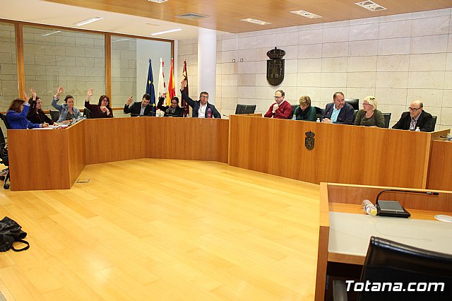 Pleno extraordinario 06/04/2017 - 27