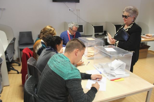 Elecciones Generales 10n en Totana - 2019 - 297
