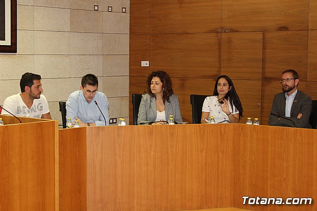 Pleno extraordinario - Mesas electorales y hacienda - 19