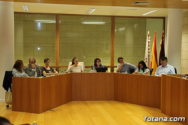 Pleno extraordinario. Presupuesto general municipal para el ejercicio 2017 - 6