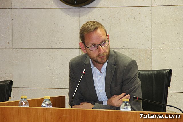 Pleno extraordinario AVE (11/05/2018) - 12