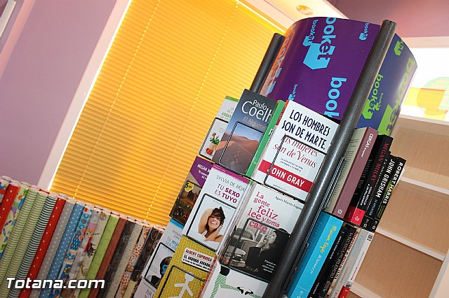 Librera Hermes remodela sus instalaciones - 33