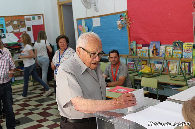 Jornada electoral. Elecciones municipales, a la Asamblea Regional y al Parlamento Europeo - 26M 2019 - 186
