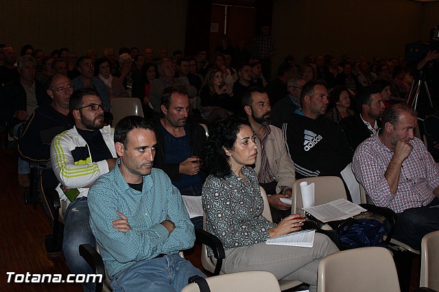Nueva asamblea informativa con los afectados de la Lnea de Alta Tensin - 15