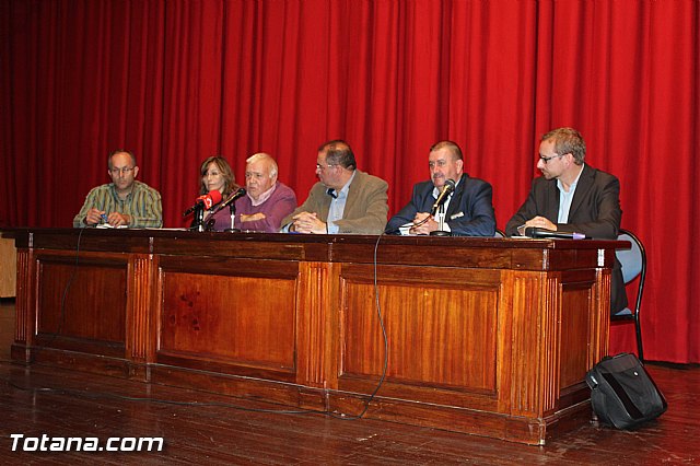 Nueva asamblea informativa con los afectados de la Lnea de Alta Tensin - 26