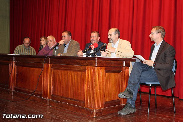 Nueva asamblea informativa con los afectados de la Lnea de Alta Tensin - 30