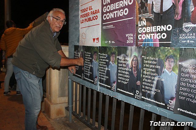 Pegada de carteles- Elecciones Generales 10N - 15