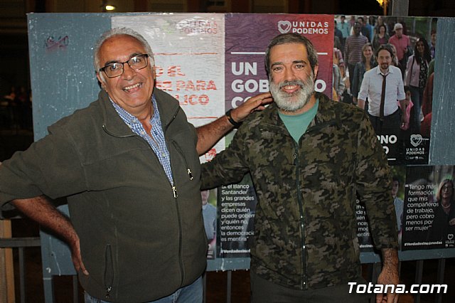 Pegada de carteles- Elecciones Generales 10N - 25