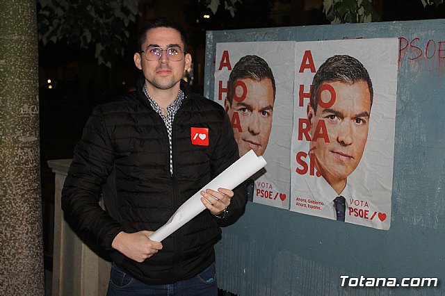 Pegada de carteles- Elecciones Generales 10N - 63