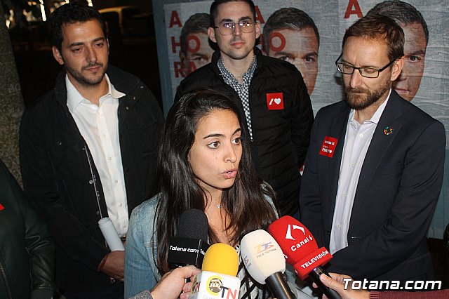 Pegada de carteles- Elecciones Generales 10N - 75