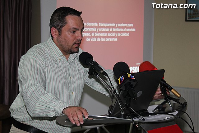 Asamblea PSOE Totana - Presentacin y aprobacin del Programa de Gobierno - 3