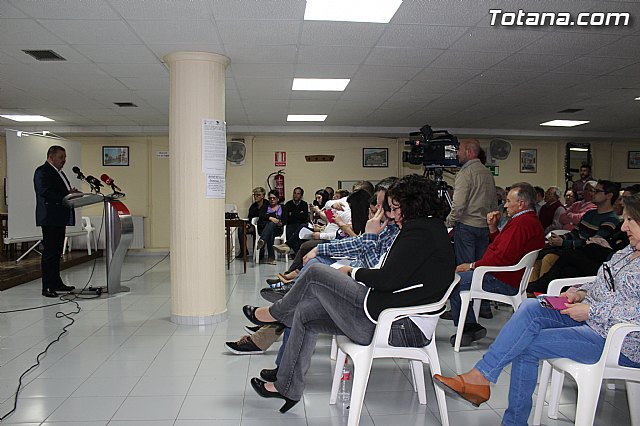 Asamblea PSOE Totana - Presentacin y aprobacin del Programa de Gobierno - 29