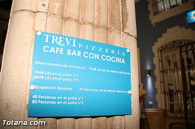 Pizzera TREVI abre un nuevo local en el centro de Totana: 