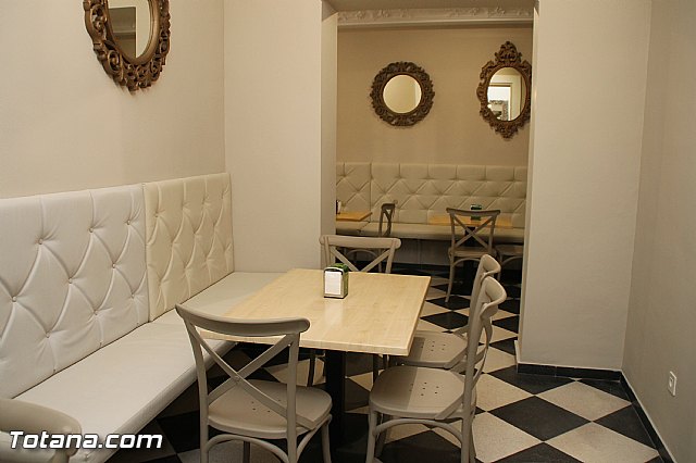 Pizzera TREVI abre un nuevo local en el centro de Totana: 