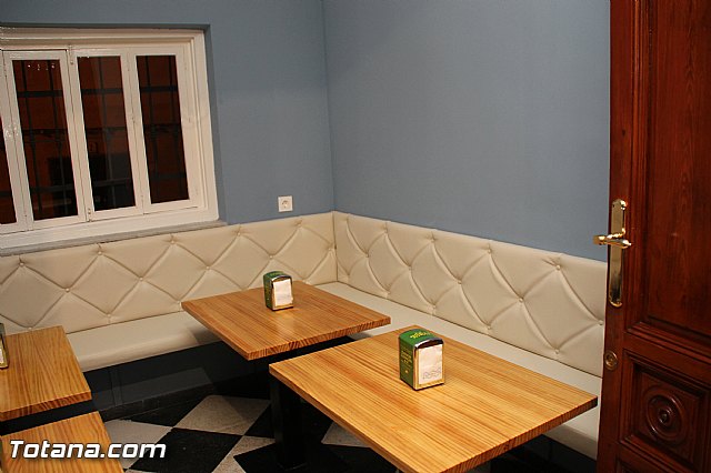 Pizzera TREVI abre un nuevo local en el centro de Totana: 