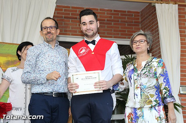 Graduacin bachillerato y ciclos formativos IES Prado Mayor 2016 - 213