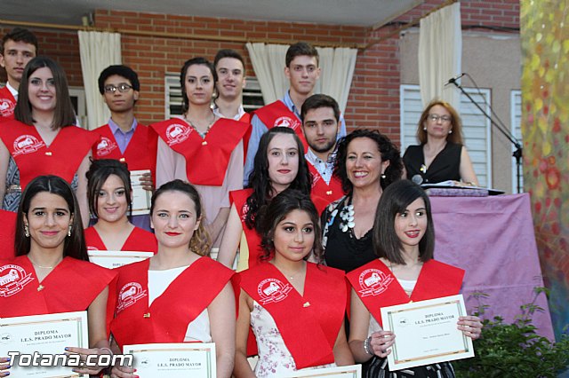 Graduacin bachillerato y ciclos formativos IES Prado Mayor 2016 - 250