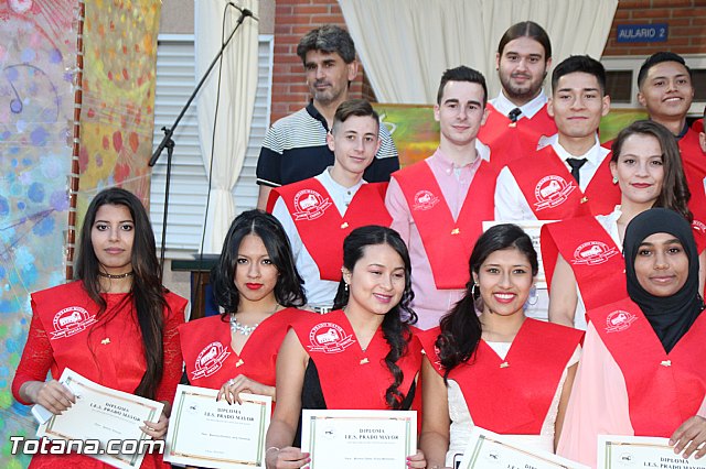 Graduacin bachillerato y ciclos formativos IES Prado Mayor 2016 - 255
