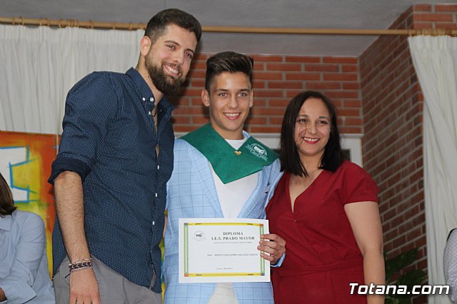 Graduaciones IES Prado Mayor FPB y 4 ESO - 2019 - 233