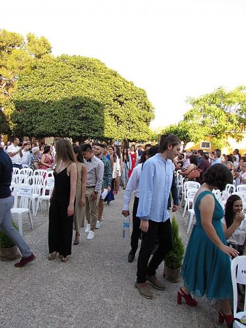 Graduaciones IES Prado Mayor 2 de Ciclos Formativos de Grado Medio y 2 de Bachillerato - 2019 - 9