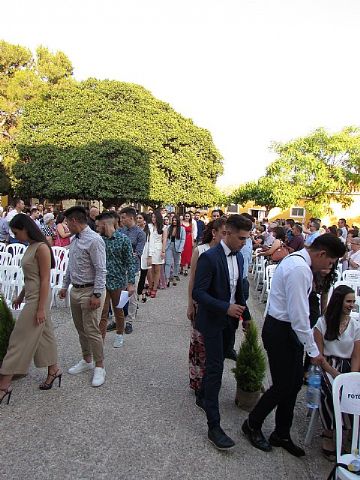 Graduaciones IES Prado Mayor 2 de Ciclos Formativos de Grado Medio y 2 de Bachillerato - 2019 - 10