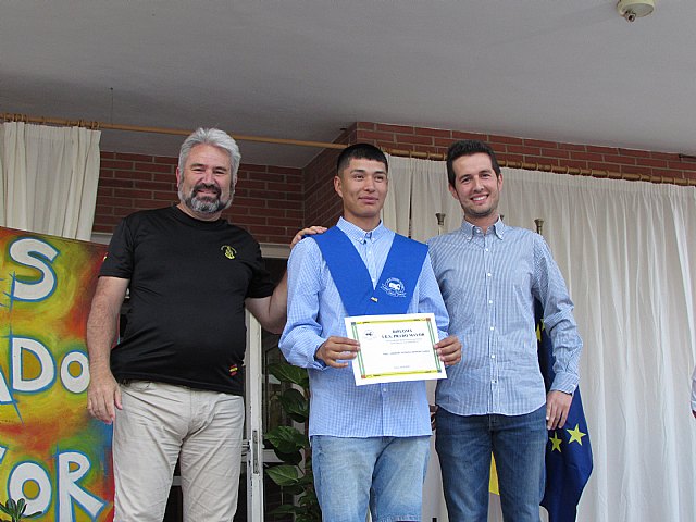 Graduaciones IES Prado Mayor 2 de Ciclos Formativos de Grado Medio y 2 de Bachillerato - 2019 - 52