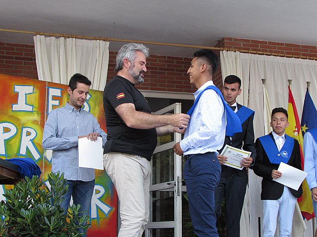 Graduaciones IES Prado Mayor 2 de Ciclos Formativos de Grado Medio y 2 de Bachillerato - 2019 - 57