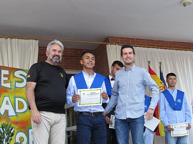 Graduaciones IES Prado Mayor 2 de Ciclos Formativos de Grado Medio y 2 de Bachillerato - 2019 - 58