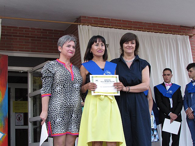 Graduaciones IES Prado Mayor 2 de Ciclos Formativos de Grado Medio y 2 de Bachillerato - 2019 - 72