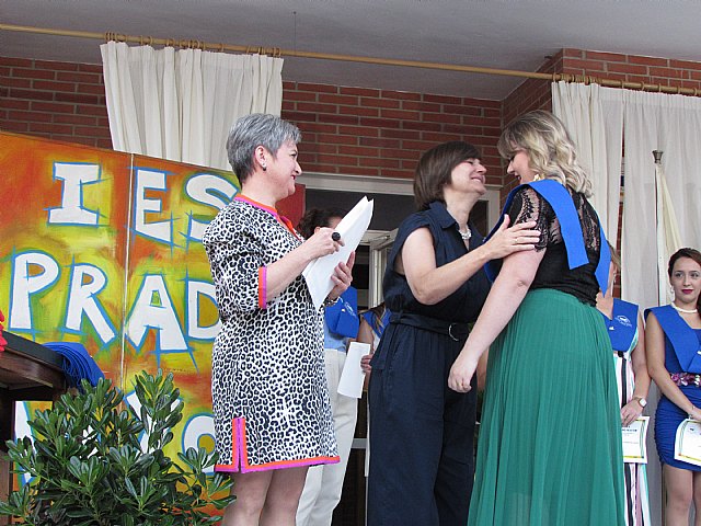 Graduaciones IES Prado Mayor 2 de Ciclos Formativos de Grado Medio y 2 de Bachillerato - 2019 - 79