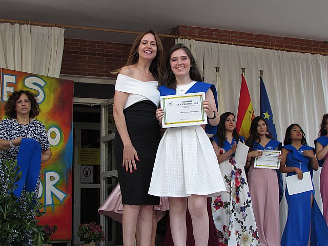Graduaciones IES Prado Mayor 2 de Ciclos Formativos de Grado Medio y 2 de Bachillerato - 2019 - 105
