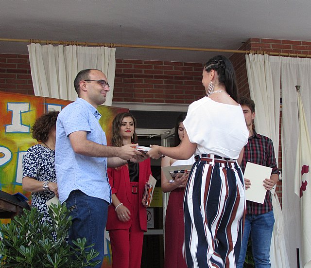Graduaciones IES Prado Mayor 2 de Ciclos Formativos de Grado Medio y 2 de Bachillerato - 2019 - 113