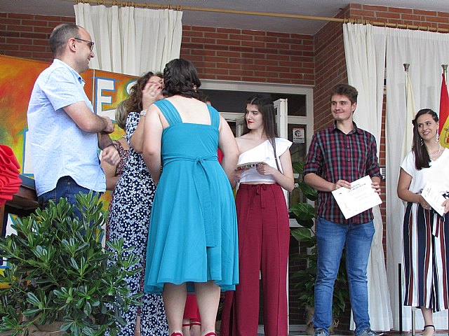 Graduaciones IES Prado Mayor 2 de Ciclos Formativos de Grado Medio y 2 de Bachillerato - 2019 - 116
