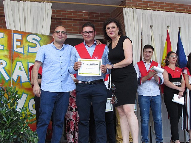 Graduaciones IES Prado Mayor 2 de Ciclos Formativos de Grado Medio y 2 de Bachillerato - 2019 - 146