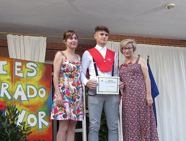 Graduaciones IES Prado Mayor 2 de Ciclos Formativos de Grado Medio y 2 de Bachillerato - 2019 - 154