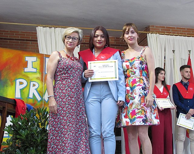 Graduaciones IES Prado Mayor 2 de Ciclos Formativos de Grado Medio y 2 de Bachillerato - 2019 - 173