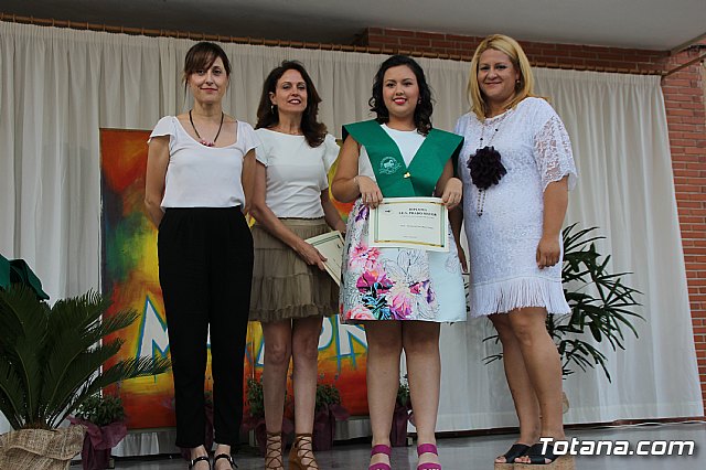Graduacin 4 ESO y 2 FP bsica - Prado Mayor 2016/2017  - 120