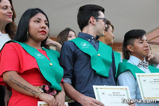Graduacin 4 ESO y 2 FP bsica - Prado Mayor 2016/2017  - 156