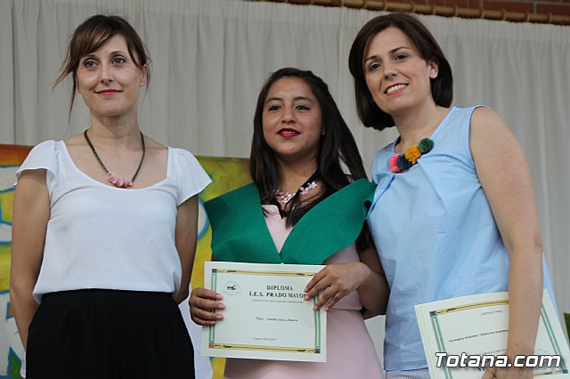 Graduacin 4 ESO y 2 FP bsica - Prado Mayor 2016/2017  - 167