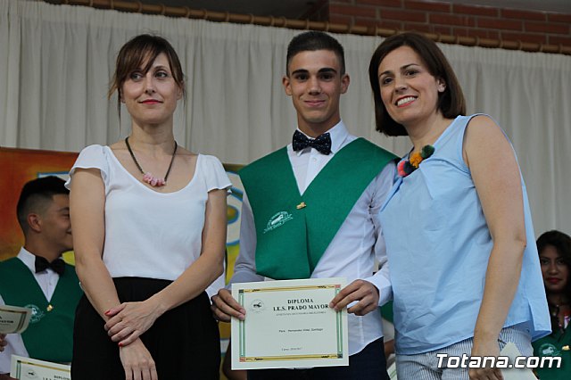 Graduacin 4 ESO y 2 FP bsica - Prado Mayor 2016/2017  - 176