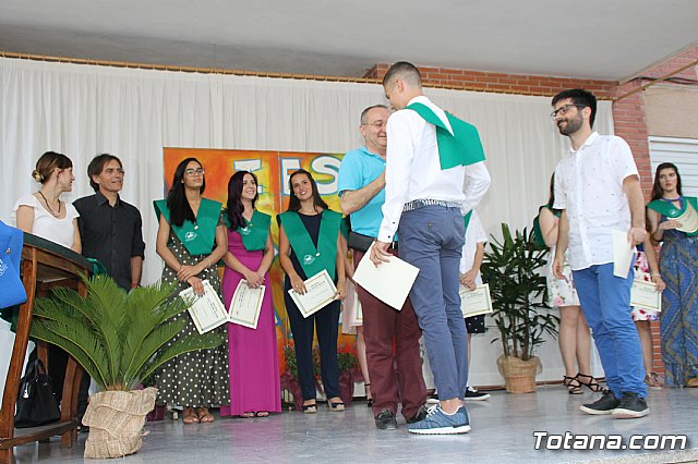 Graduacin 4 ESO y 2 FP bsica - Prado Mayor 2016/2017  - 210