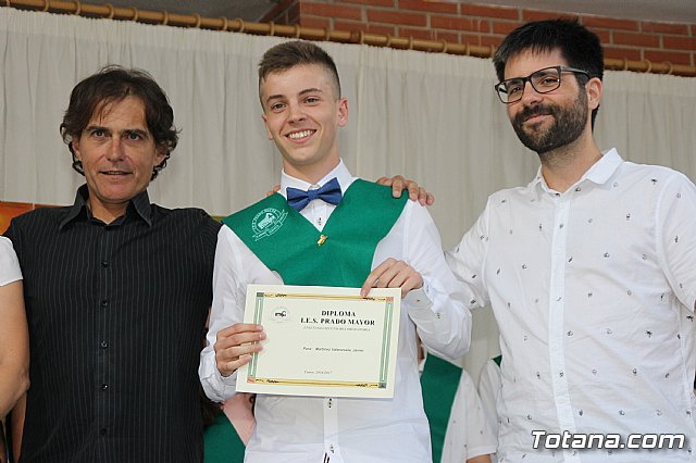 Graduacin 4 ESO y 2 FP bsica - Prado Mayor 2016/2017  - 222