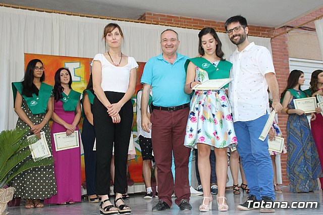 Graduacin 4 ESO y 2 FP bsica - Prado Mayor 2016/2017  - 230