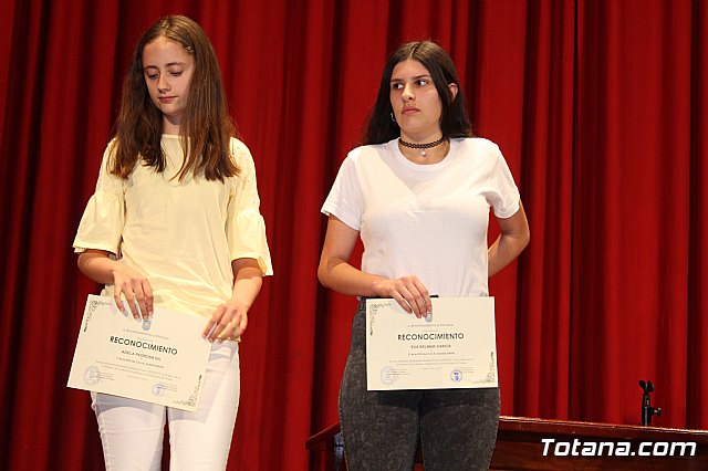 II Premios de Excelencia Acadmica.  Curso 2016/2017 - 13
