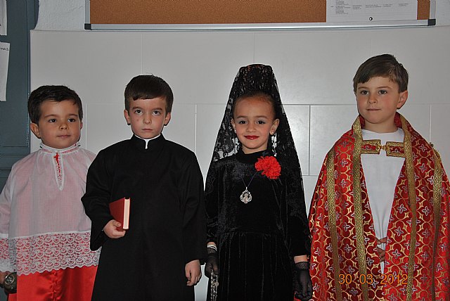 Procesin infantil Semana Santa - Colegio Santa Eulalia - 2012 - 3