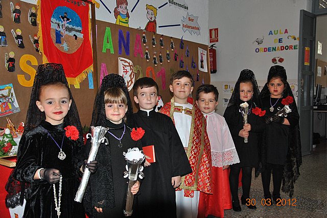 Procesin infantil Semana Santa - Colegio Santa Eulalia - 2012 - 5
