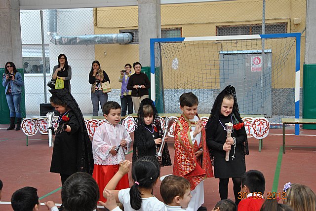 Procesin infantil Semana Santa - Colegio Santa Eulalia - 2012 - 104