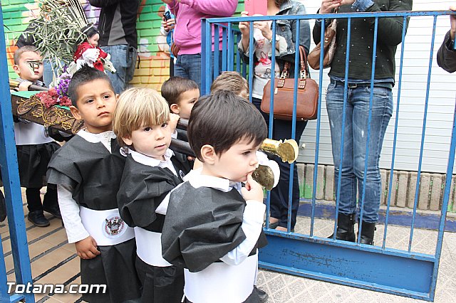 Procesin infantil. Escuela Infantil Clara Campoamor - Semana Santa 2014 - 24