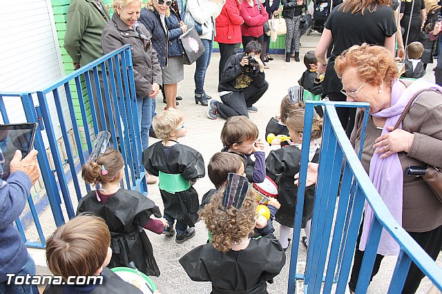 Procesin infantil. Escuela Infantil Clara Campoamor - Semana Santa 2014 - 55