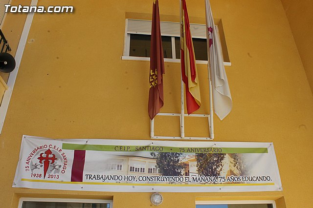 Procesin infantil Colegio Santiago - Semana Santa 2013 - 2